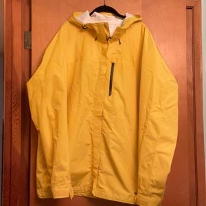 Men’s M Tall yellow unlined raincoat. Never worn.